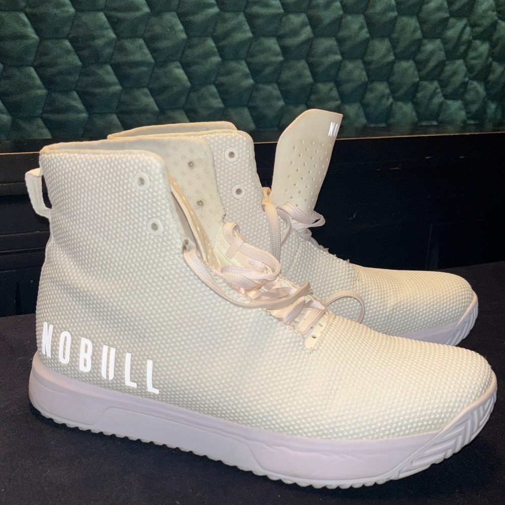NOBULL Men's Light Gray High-Top Athletic Shoes
